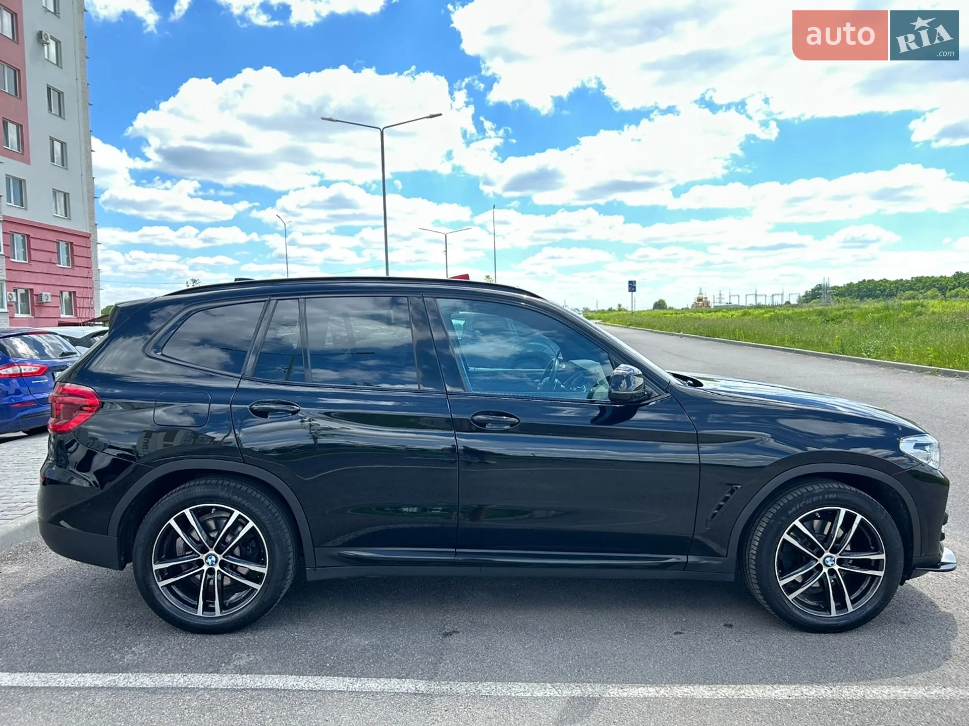 BMW X3 2019 VIN 5UXTY5C08L9B85141 фото оголошення 7 з 19