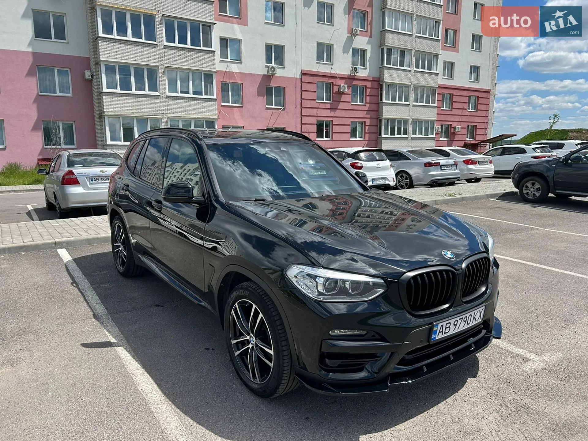 BMW X3 2019 VIN 5UXTY5C08L9B85141 фото оголошення 8 з 19