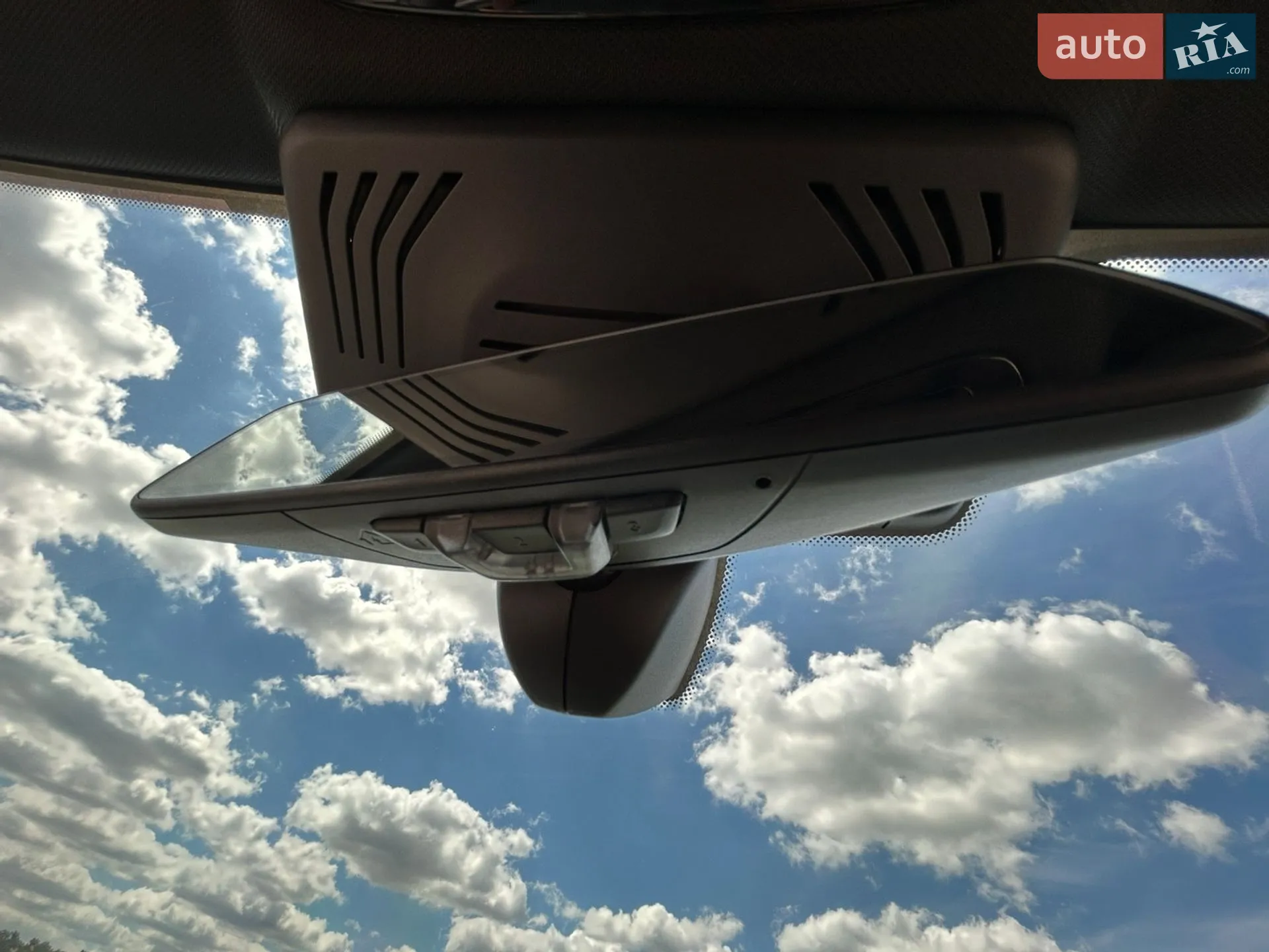 BMW X3 2019 VIN 5UXTY5C08L9B85141 фото оголошення 14 з 19
