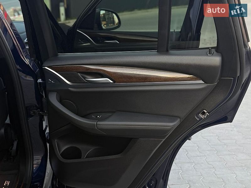 Позашляховик / Кросовер BMW X3 2021 в Львові