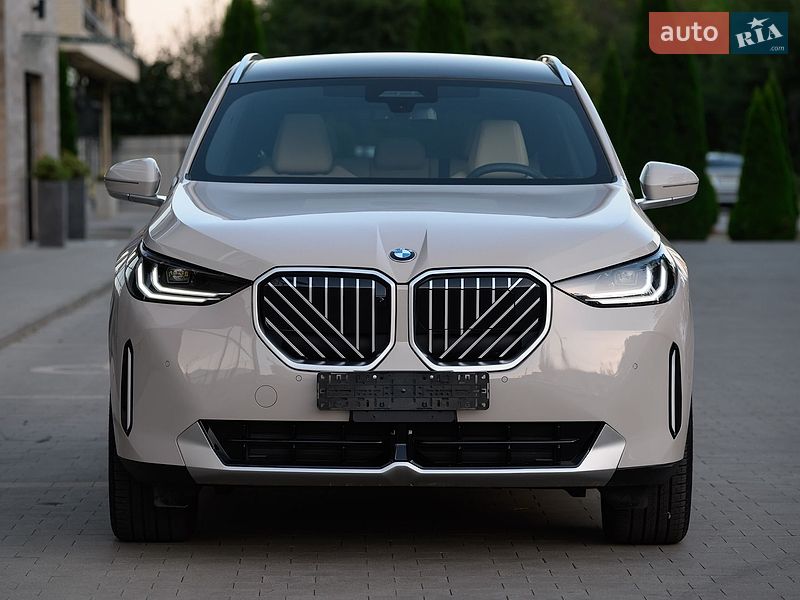Внедорожник / Кроссовер BMW X3 2025 в Ужгороде