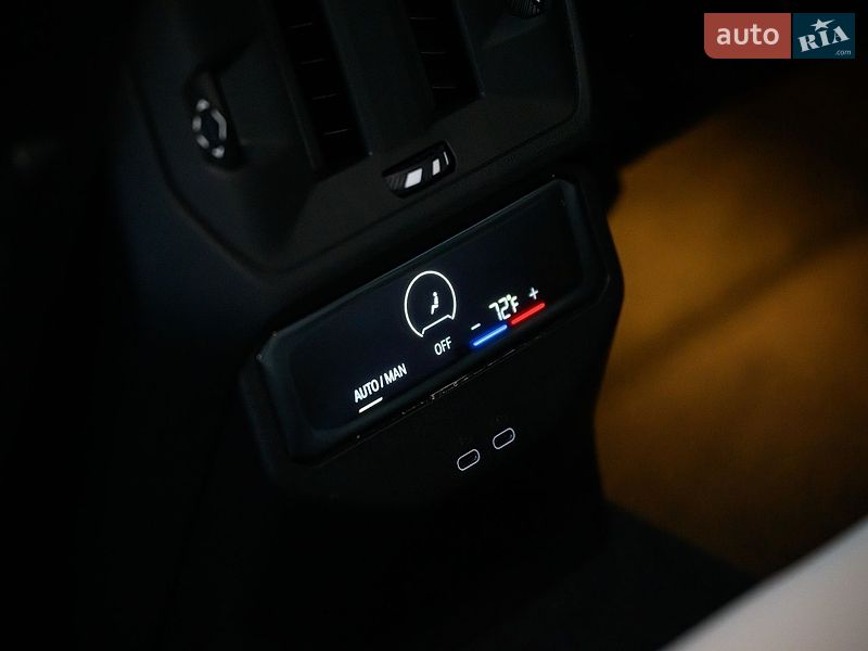 Внедорожник / Кроссовер BMW X3 2025 в Ужгороде