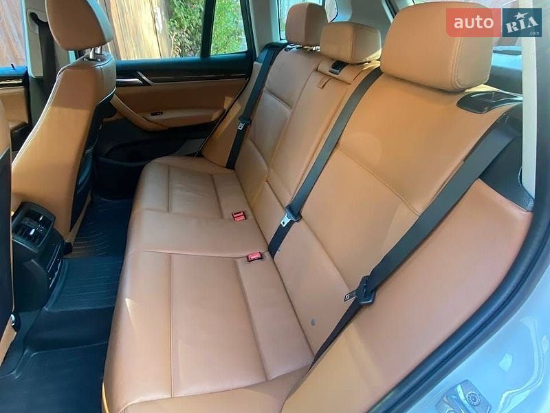 Внедорожник / Кроссовер BMW X3 2014 в Ровно