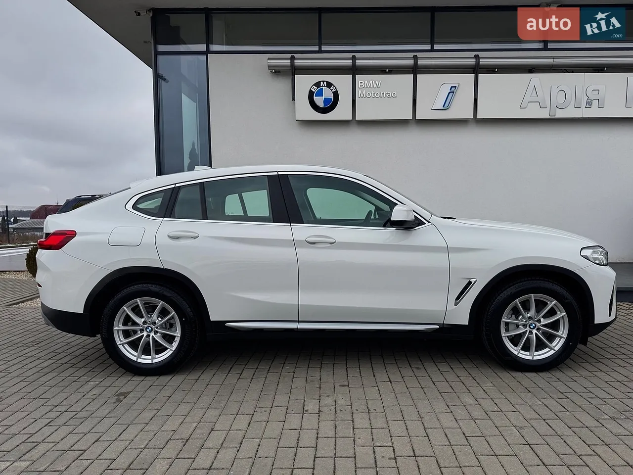 2022 BMW X4 - фото 1