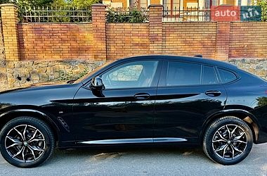 Внедорожник / Кроссовер BMW X4 2021 в Киеве