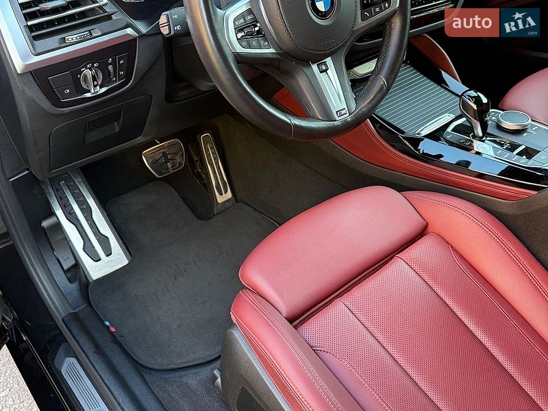 Внедорожник / Кроссовер BMW X4 2021 в Киеве