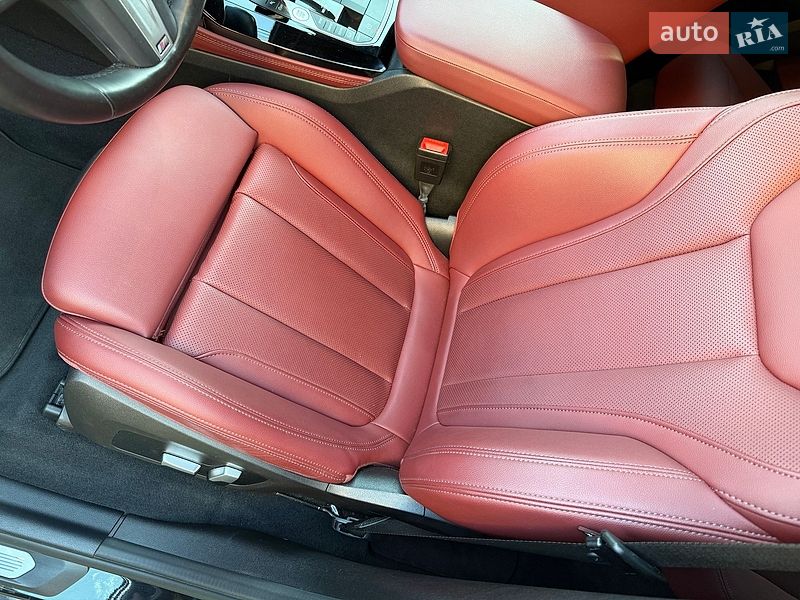 Внедорожник / Кроссовер BMW X4 2021 в Киеве
