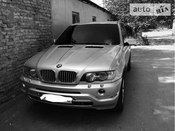 BMW X5 2001 года