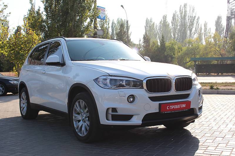 BMW X5 2015 года
