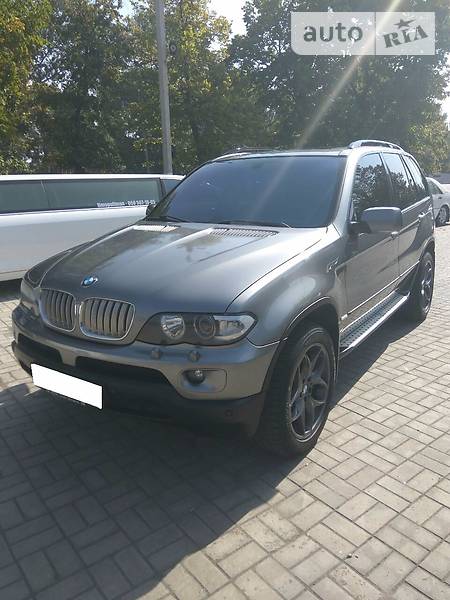 BMW X5 2004 года
