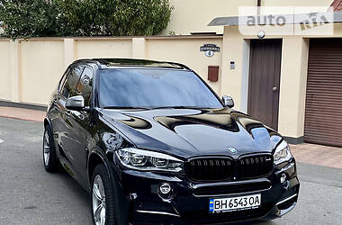 BMW X5 M50D Official  2014