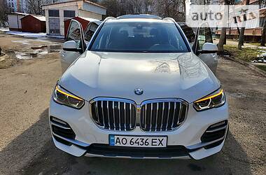 BMW X5  2019