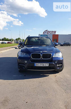 BMW X5   Xdrlve 35i   2011