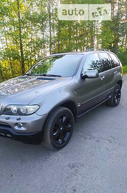 BMW X5  2004