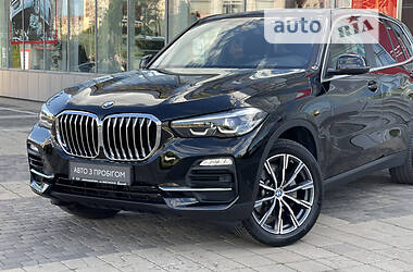 BMW X5  2021