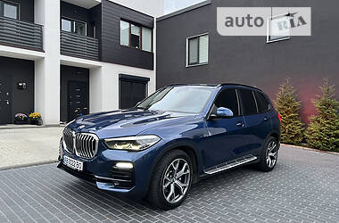 BMW X5  2019