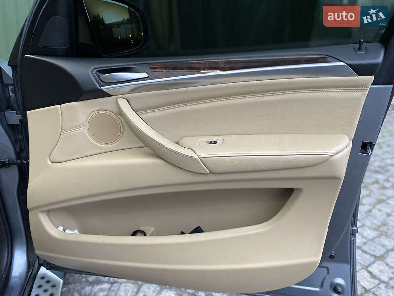 Позашляховик / Кросовер BMW X5 2010 в Хмельницькому фото 23 Позашляховик / Кросовер BMW X5 2010 в Хмельницькому