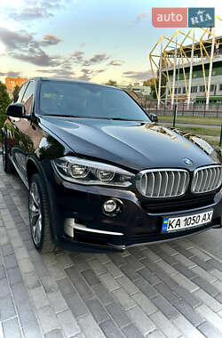 BMW X5  2013