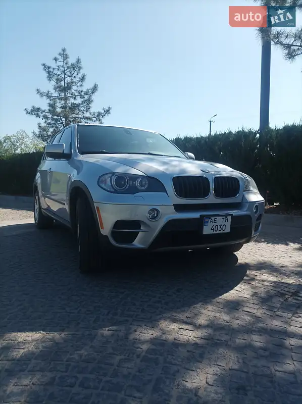 BMW X5 2011