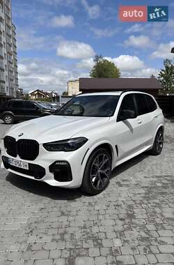 BMW X5  2019