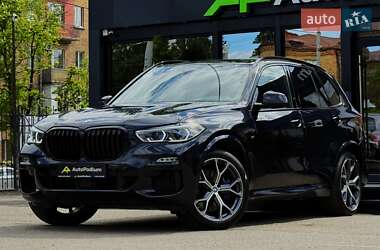 BMW X5  2021