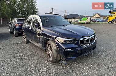BMW X5  2019