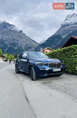 BMW X5  2019
