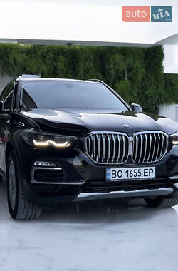 BMW X5  2021