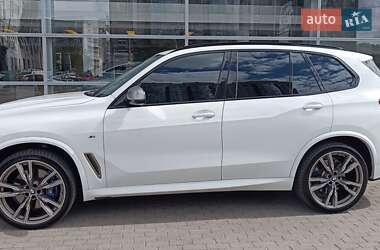BMW X5  2022
