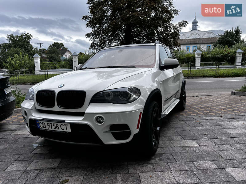 Внедорожник / Кроссовер BMW X5 2010 в Нежине