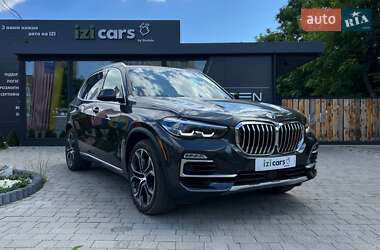 BMW X5  2021