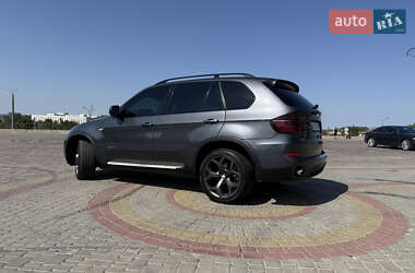 Внедорожник / Кроссовер BMW X5 2011 в Песочине