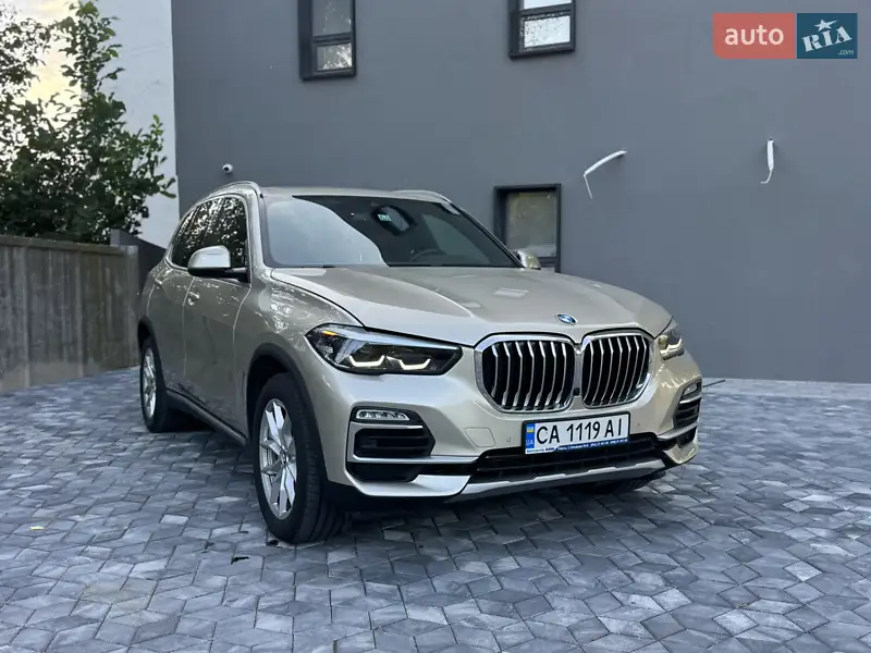 BMW X5 2019