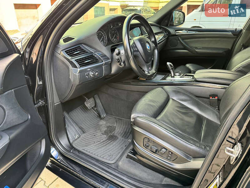 Внедорожник / Кроссовер BMW X5 2012 в Ивано-Франковске