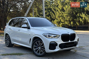 BMW X5  2019