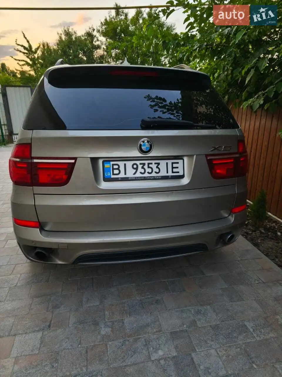 2011 BMW X5 - мініатюра 2