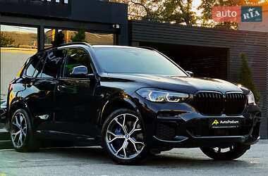 BMW X5  2021