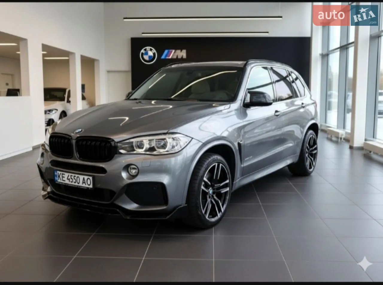 2017 BMW X5 - мініатюра 3