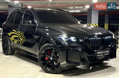 BMW X5  2023