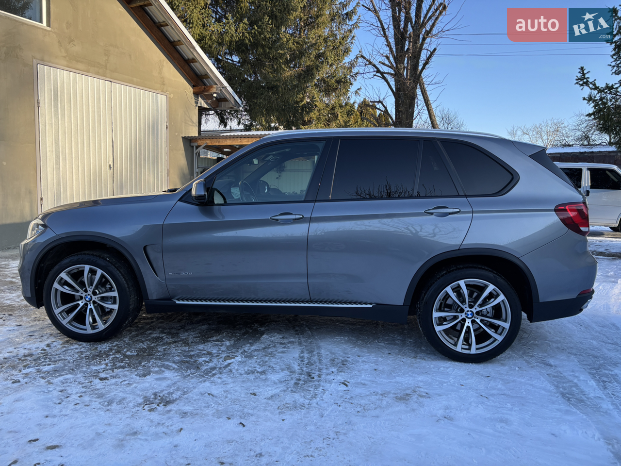 2017 BMW X5 - мініатюра 3