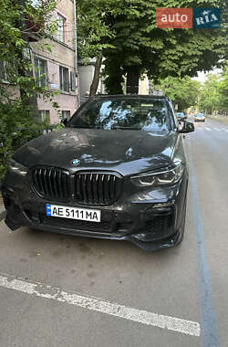 BMW X5  2019