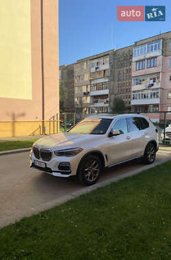 BMW X5  2019