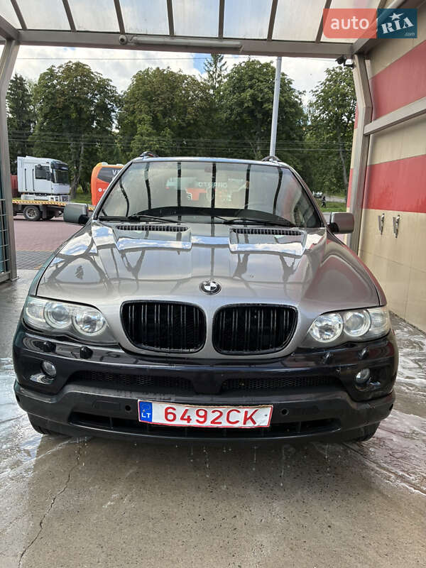 BMW X5 2005