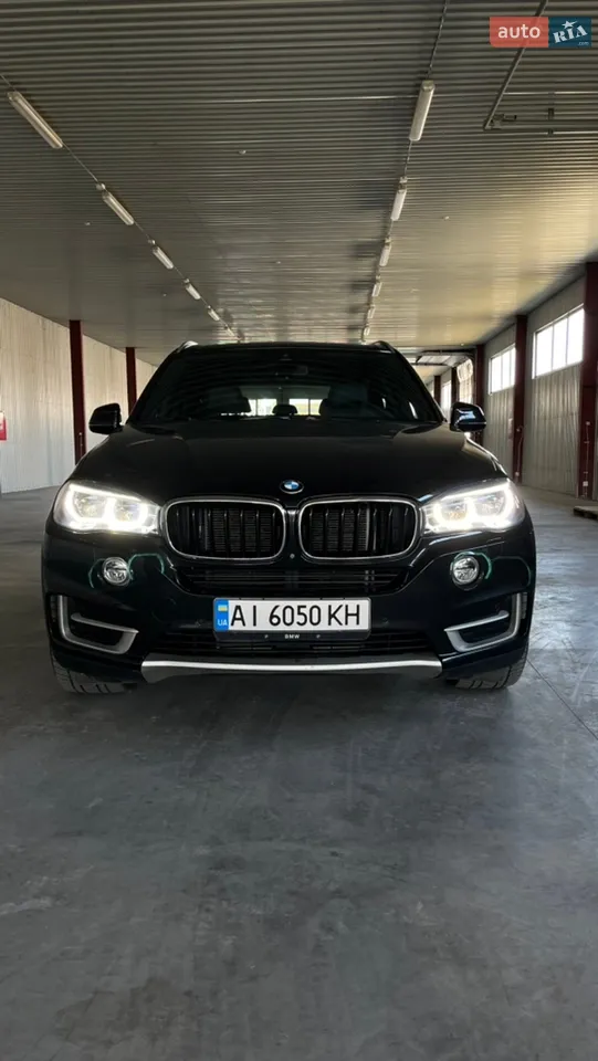 2017 BMW X5 - мініатюра 2