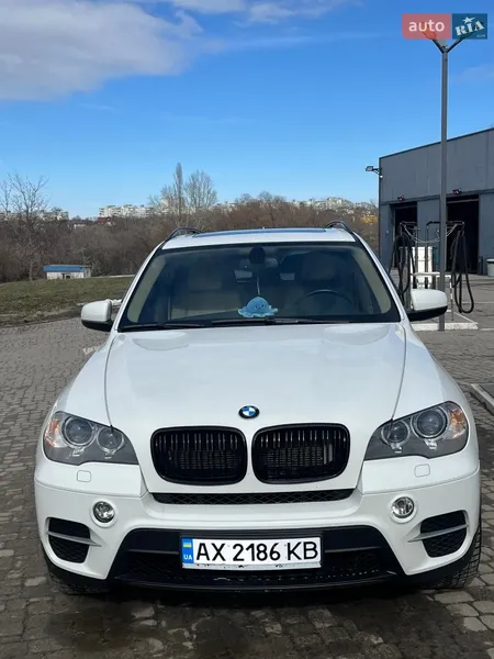 BMW X5 2011