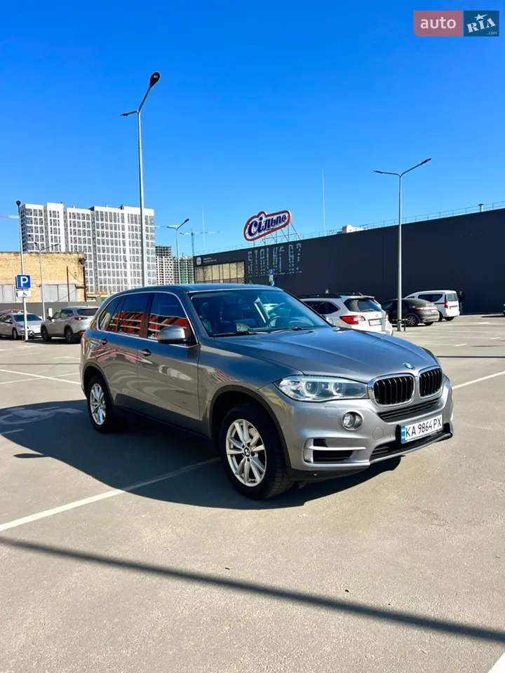 2016 BMW X5 - мініатюра 2