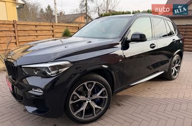 BMW X5  2021