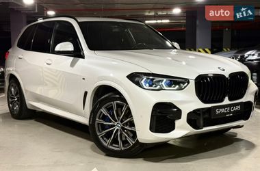 BMW X5  2021