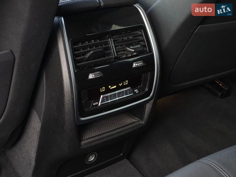 Позашляховик / Кросовер BMW X5 2020 в Сарнах фото 19 Позашляховик / Кросовер BMW X5 2020 в Сарнах
