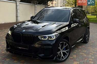 BMW X5  2021